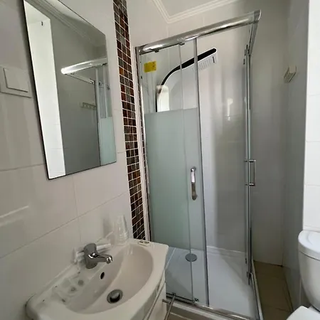 & Dp Vfxira Albergue Vila Franca de Xira