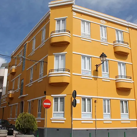 Hostel & Dp Vfxira