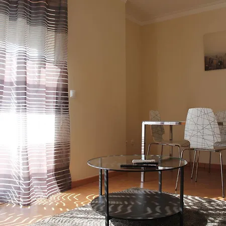 & Dp Vfxira *