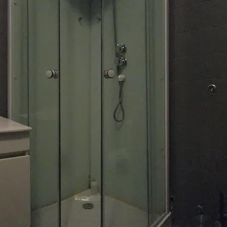 & Dp Vfxira Hostel