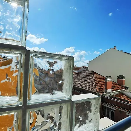 & Dp Vfxira Hostal *